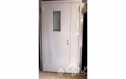 Дверь противопожарная металлическая с остеклением 1320х2100 (ДПМО-2)